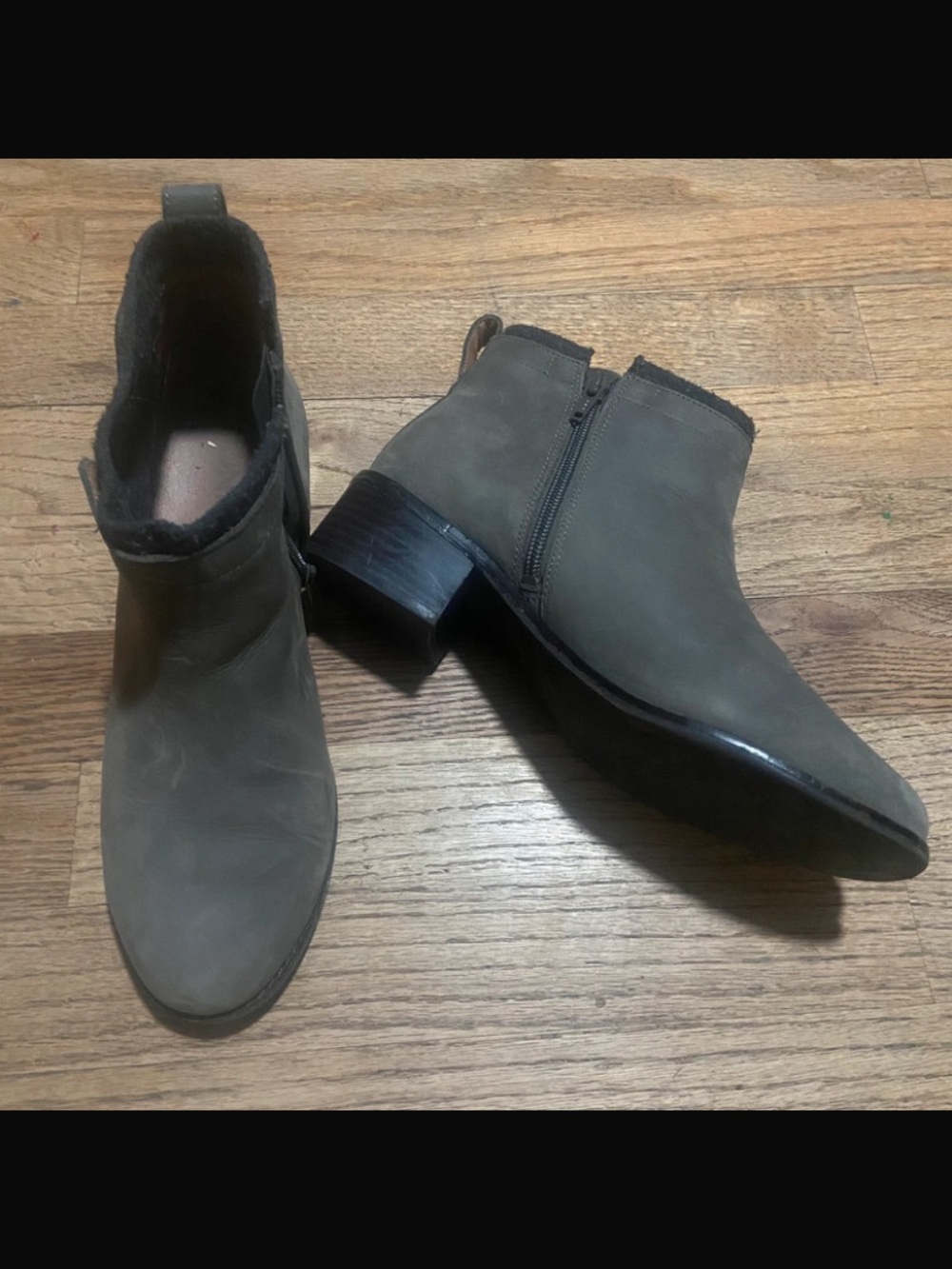 Vionic 8 Joslyn Charcoal Leather Ankle Booties